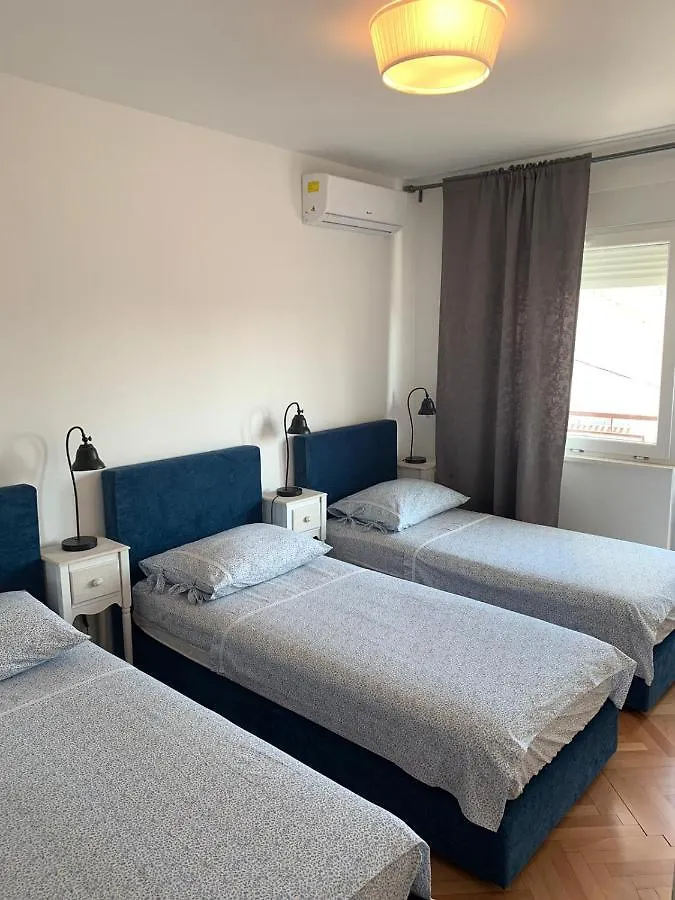 Anna Apartment Split